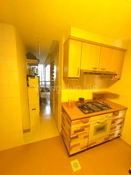 3 Bed Condo for Rent in  The Blossomvale - Image 2